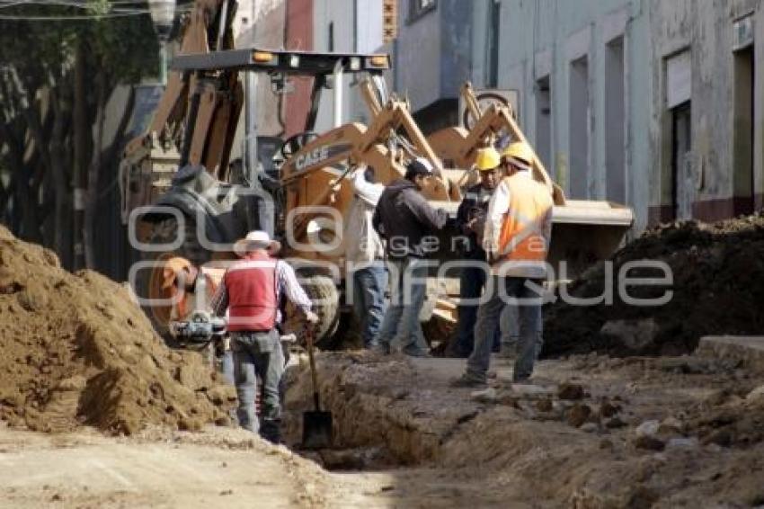 OBRA ADOQUINAMIENTO JUAN DE PALAFOX Y MENDOZA