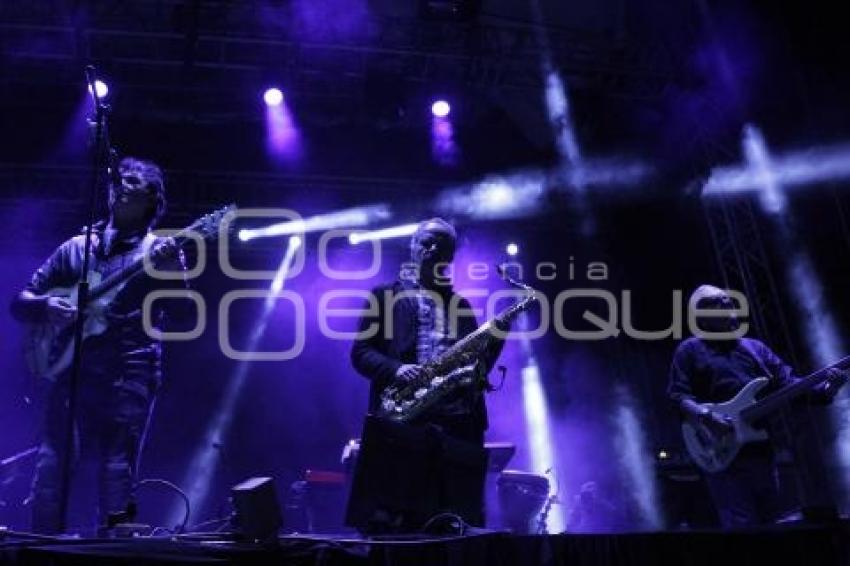 CONCIERTO . CAIFANES