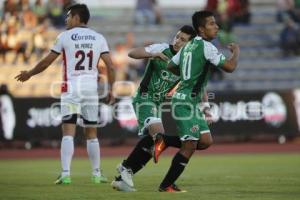 FÚTBOL . LOBOS VS ALEBRIJES