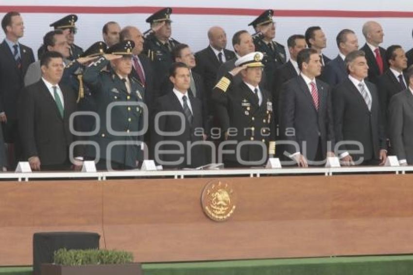 ENRIQUE PEÑA NIETO . ESCUELA MILITAR DE SARGENTOS