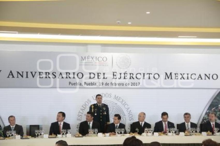 ENRIQUE PEÑA NIETO . ESCUELA MILITAR DE SARGENTOS