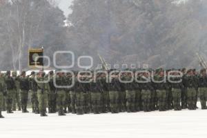 ENRIQUE PEÑA NIETO . ESCUELA MILITAR DE SARGENTOS