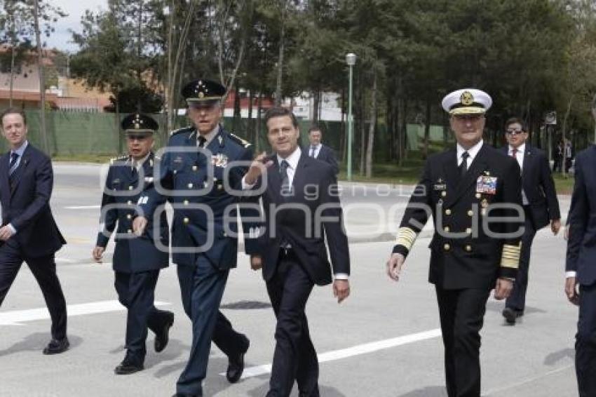 ENRIQUE PEÑA NIETO . ESCUELA MILITAR DE SARGENTOS
