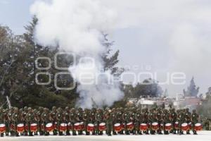 ENRIQUE PEÑA NIETO . ESCUELA MILITAR DE SARGENTOS