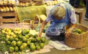 MERCADO . ACATLÁN