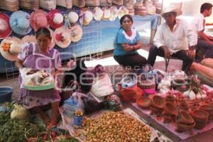 MERCADO . ACATLÁN