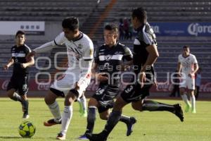 FÚTBOL . LOBOS VS ZACATEPEC