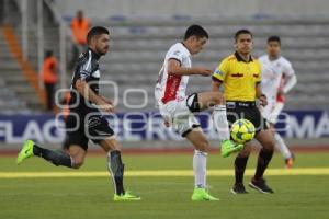 FÚTBOL . LOBOS VS ZACATEPEC