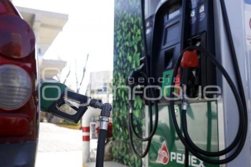 BAJA PRECIO GASOLINA