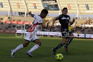 FÚTBOL . LOBOS VS ZACATEPEC