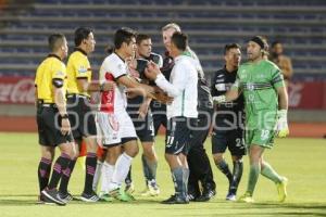 FÚTBOL . LOBOS VS ZACATEPEC