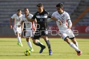 FÚTBOL . LOBOS VS ZACATEPEC