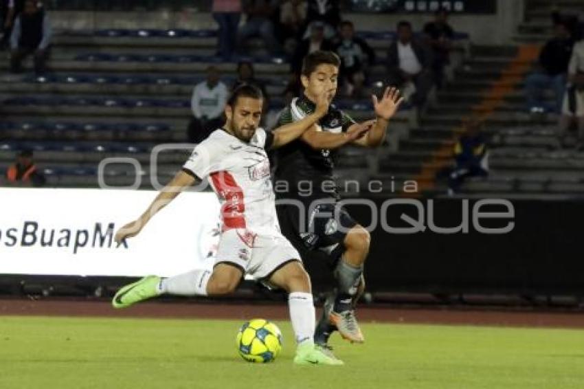 FÚTBOL . LOBOS VS ZACATEPEC