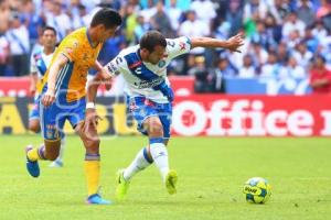 FÚTBOL . CLUB PUEBLA VS TIGRES