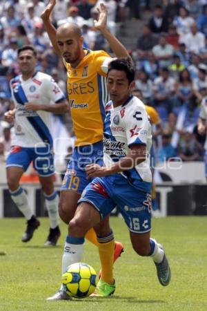 FÚTBOL . CLUB PUEBLA VS TIGRES