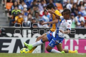 FÚTBOL . CLUB PUEBLA VS TIGRES