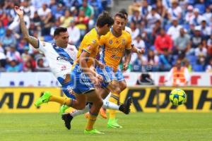 FÚTBOL . CLUB PUEBLA VS TIGRES