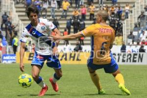 FÚTBOL . CLUB PUEBLA VS TIGRES