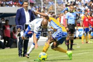 FÚTBOL . CLUB PUEBLA VS TIGRES