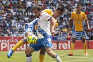 FÚTBOL . CLUB PUEBLA VS TIGRES