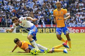 FÚTBOL . CLUB PUEBLA VS TIGRES