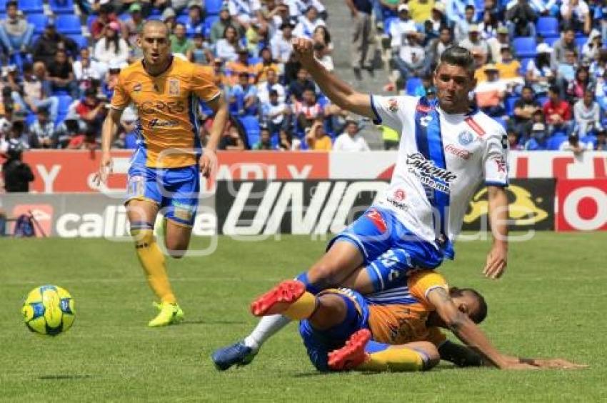 FÚTBOL . CLUB PUEBLA VS TIGRES