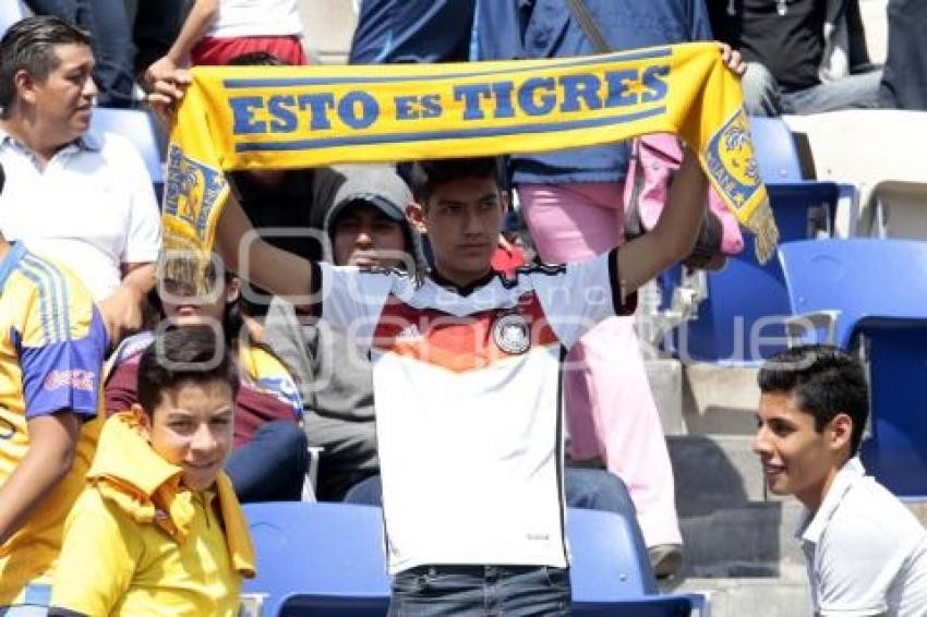 FÚTBOL . CLUB PUEBLA VS TIGRES