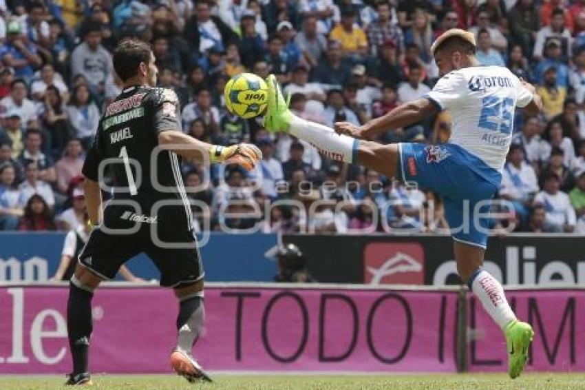 FÚTBOL . CLUB PUEBLA VS TIGRES