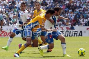 FÚTBOL . CLUB PUEBLA VS TIGRES