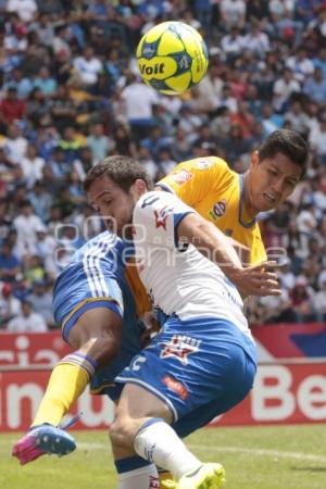 FÚTBOL . CLUB PUEBLA VS TIGRES