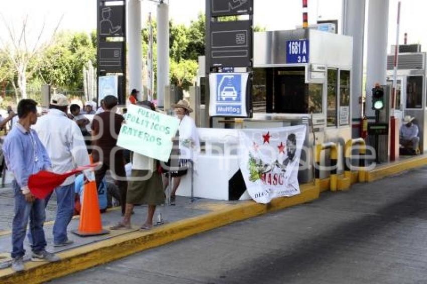 TEHUACÁN. TOMA DE CASETAS