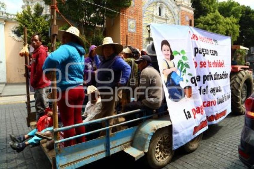 MARCHA CONTRA LA PRIVATIZACIÓN DEL AGUA