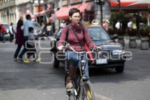 DÍA INTERNACIONAL DE LA MUJER