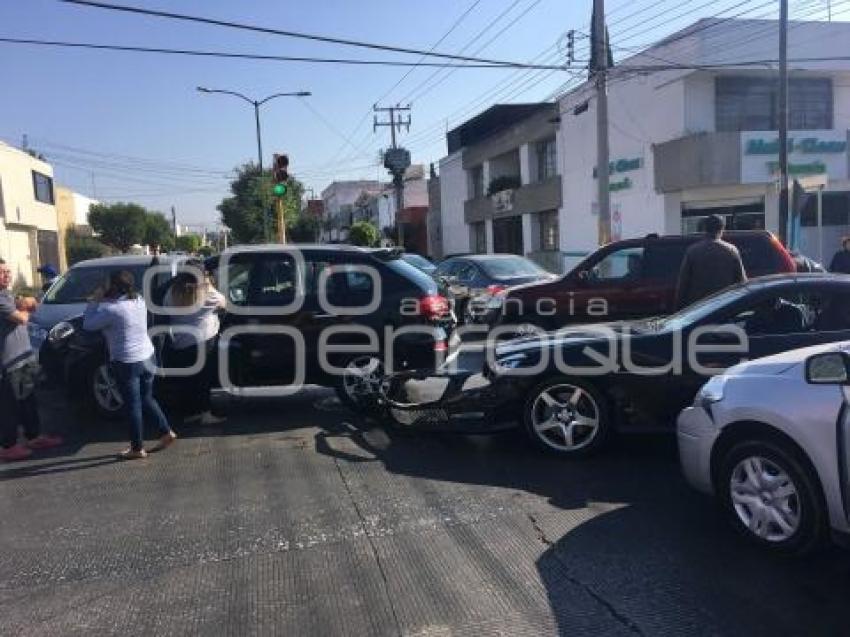 ACCIDENTE VIAL