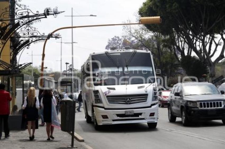 TRANSPORTE PÚBLICO BULEVAR 5 DE MAYO