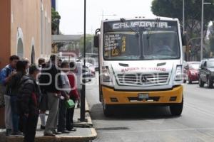 TRANSPORTE PÚBLICO BULEVAR 5 DE MAYO