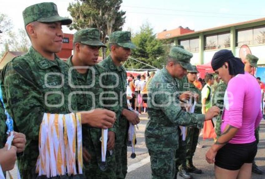 CARRERA DEPORTIVA . MÉDICO MILITAR