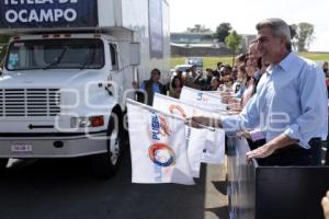 DIF .  BANDERAZO DESAYUNADORES ESCOLARES