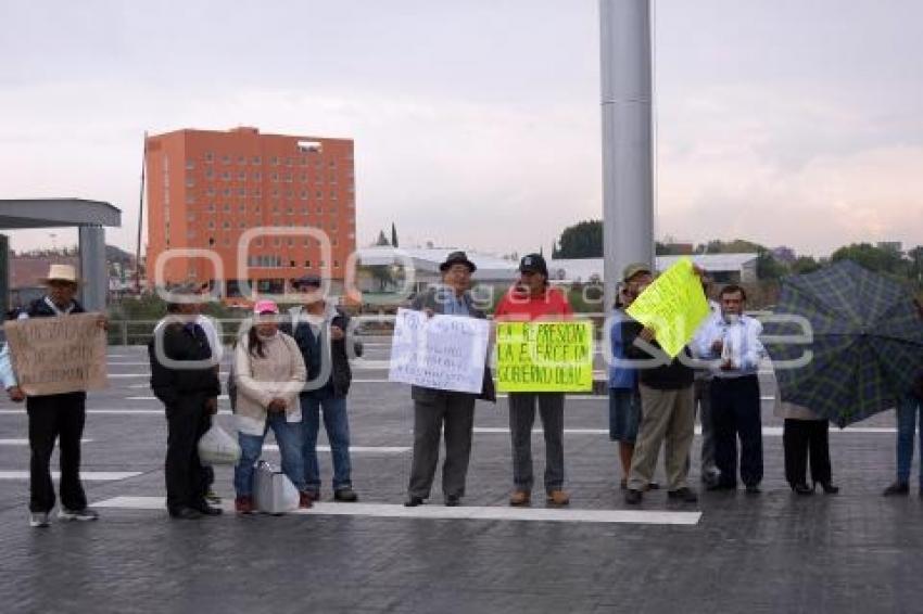 MANIFESTACIÓN EX TRABAJADORES GOBIERNO