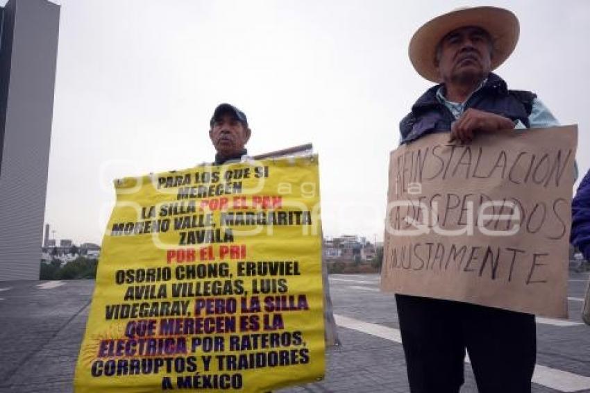 MANIFESTACIÓN EX TRABAJADORES GOBIERNO