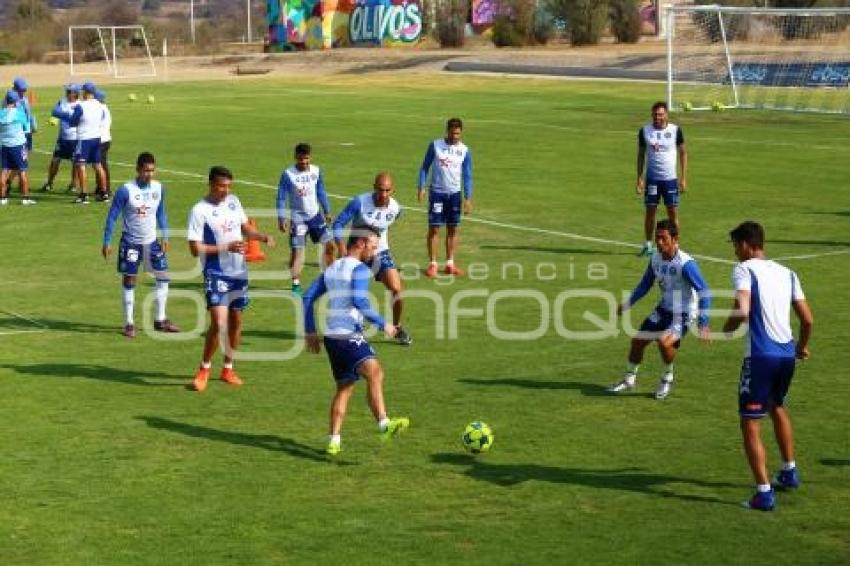 ENTRENAMIENTO . CLUB PUEBLA