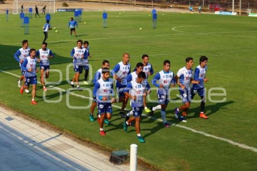 ENTRENAMIENTO . CLUB PUEBLA