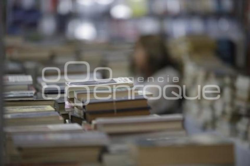 FERIA NACIONAL DEL LIBRO