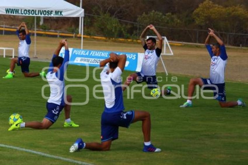 ENTRENAMIENTO . CLUB PUEBLA