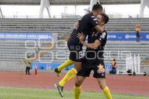 FÚTBOL . LOBOS VS VENADOS