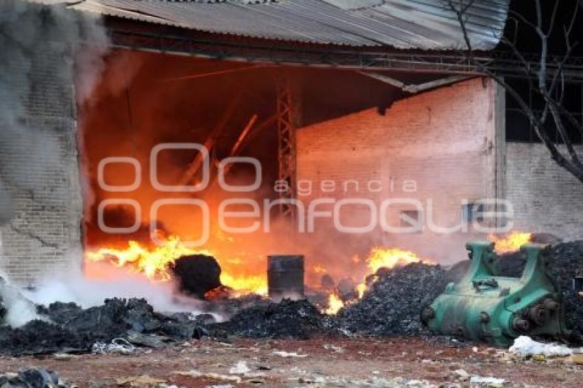 INCENDIO RECICLADORA . CALERAS