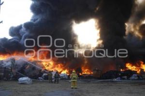 INCENDIO RECICLADORA . CALERAS