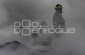 INCENDIO RECICLADORA . CALERAS