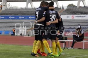 FÚTBOL . LOBOS VS VENADOS