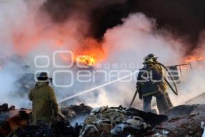 INCENDIO RECICLADORA . CALERAS